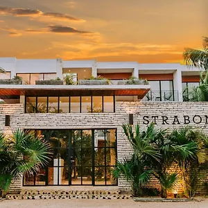 Hotel The Strabon